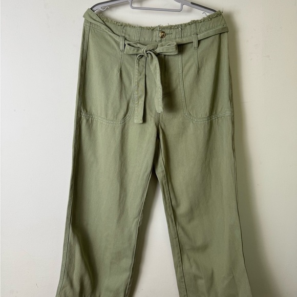 Current Air Pants - Anthropologie Current Air tie waist wide leg cropped chino size large.